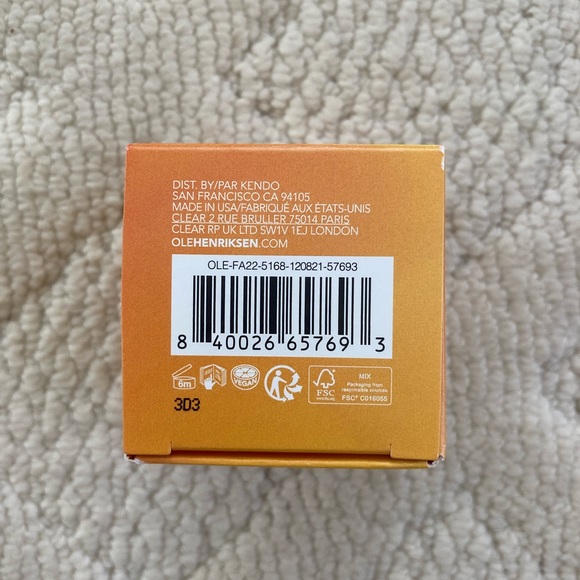 {OLEHENRIKSEN} NEW Banana Bright Eye Cream - Picture 7 of 8